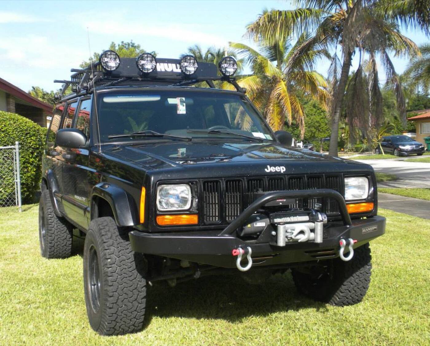 JEEP CHEROKEE PIAA 輔助燈實裝（3/11）