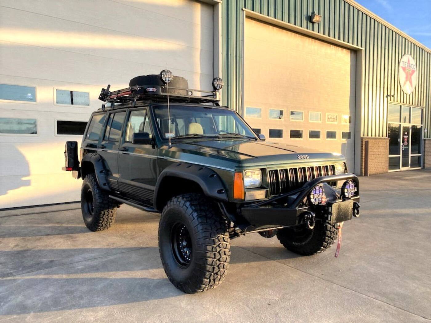 JEEP CHEROKEE PIAA 輔助燈實裝（6/11）
