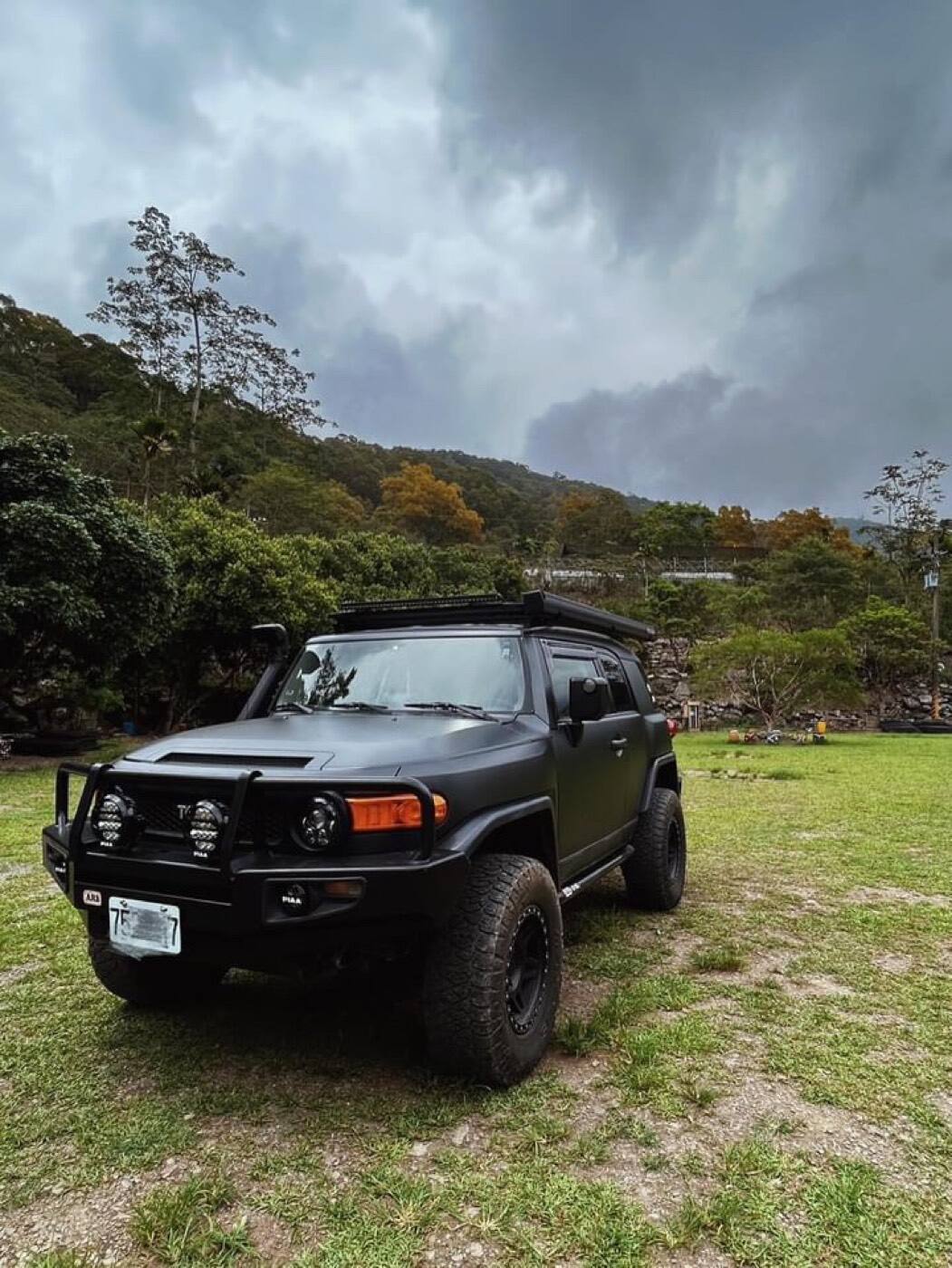 TOYOTA FJ CRUISER PIAA 輔助燈實裝（8/9）