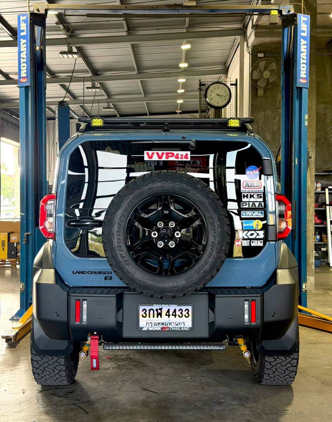 TOYOTA LAND CRUISER FJ（新款） PIAA 輔助燈實裝（7/7）
