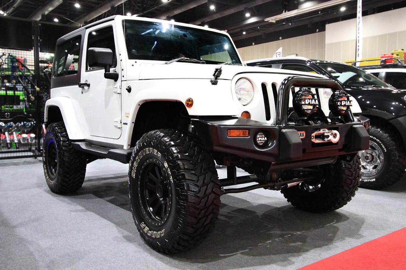 JEEP WRANGLER PIAA 輔助燈實裝（5/9）
