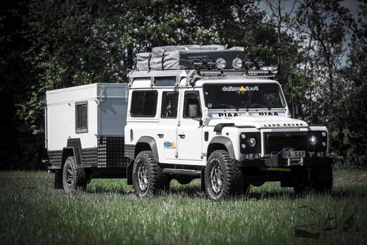 LAND ROVER DEFENDER PIAA 輔助燈實裝案例 C014