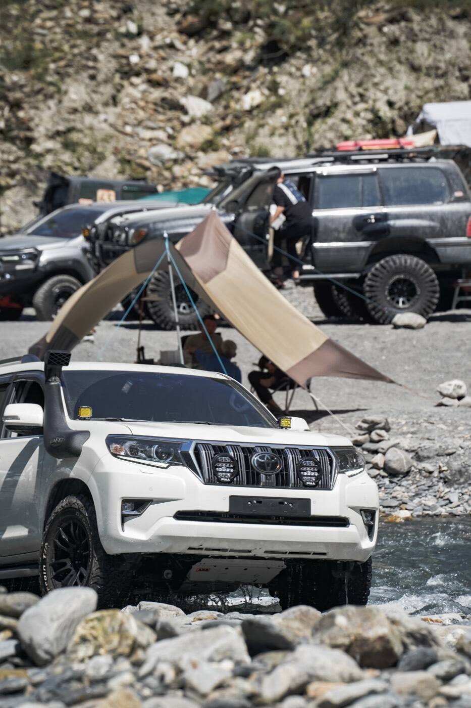 TOYOTA PRADO PIAA 輔助燈實裝（5/10）