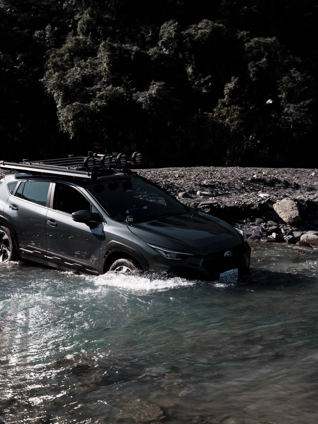 SUBARU CROSSTREK / FORESTER PIAA 輔助燈實裝（3/10）