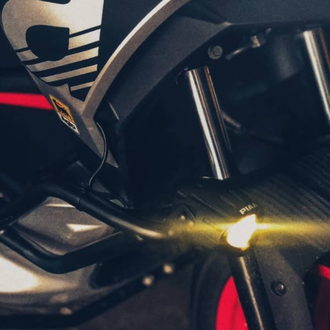 APRILIA SR GT PIAA 輔助燈實裝（6/10）