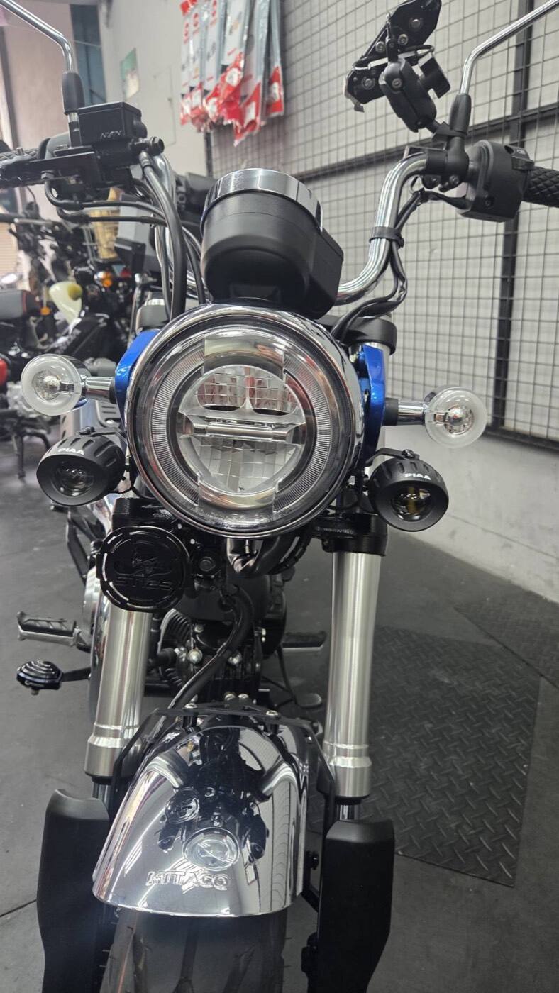 HONDA DAX125 PIAA 輔助燈實裝（6/8）
