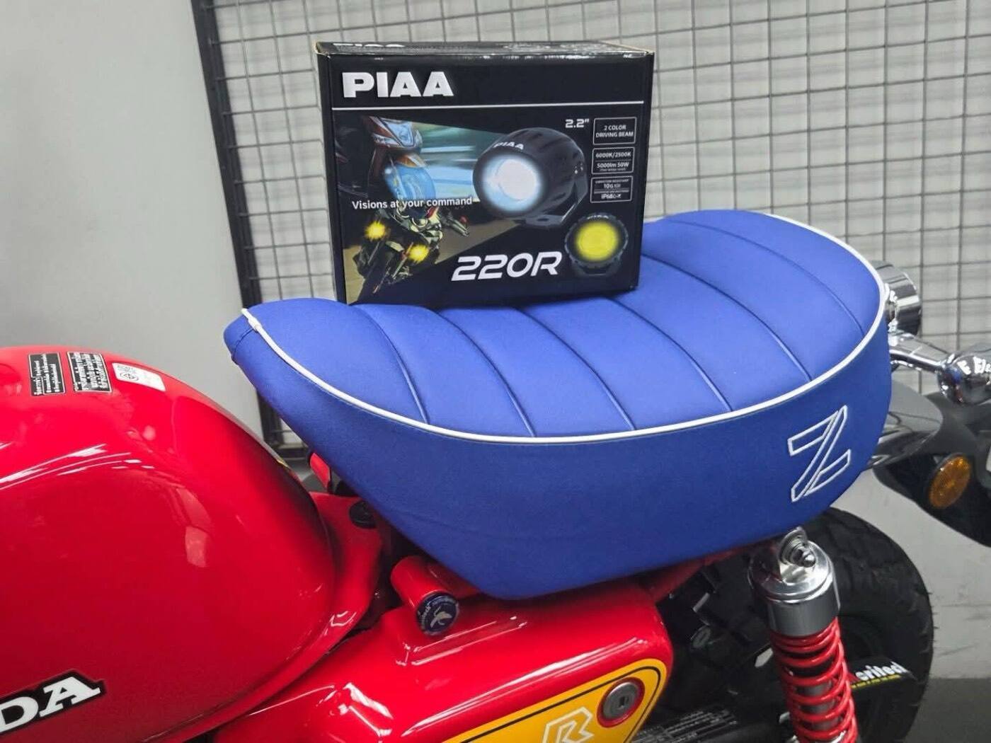 HONDA MONKEY 125 PIAA 輔助燈實裝（4/10）