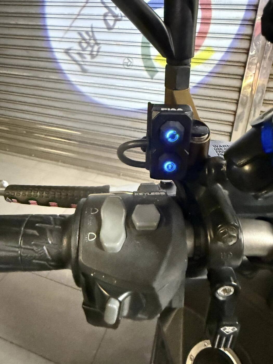 KYMCO KRV・ROMA GT PIAA 輔助燈實裝（4/7）
