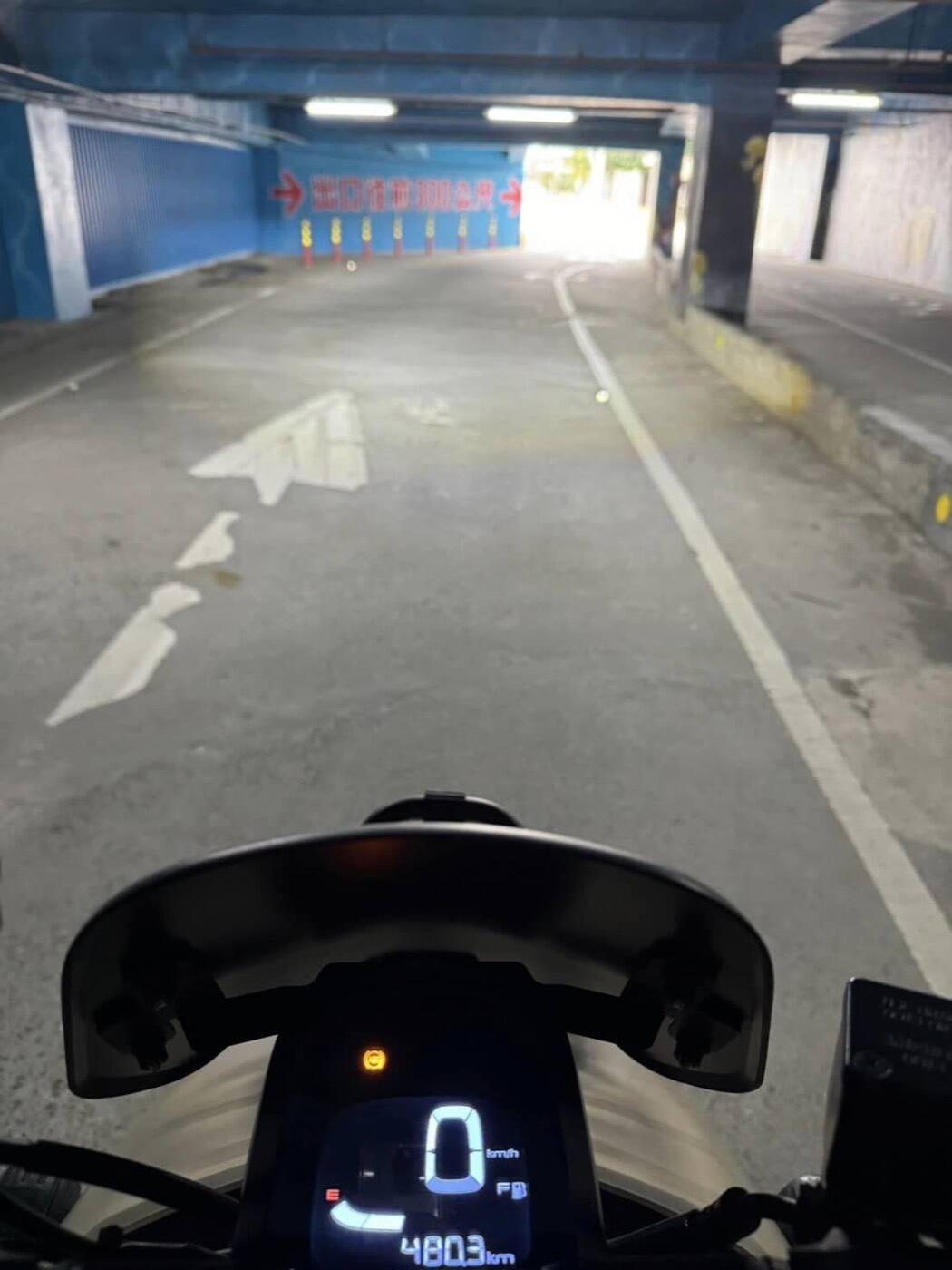 KYMCO DOLLAR 大樂 PIAA 輔助燈實裝（7/10）