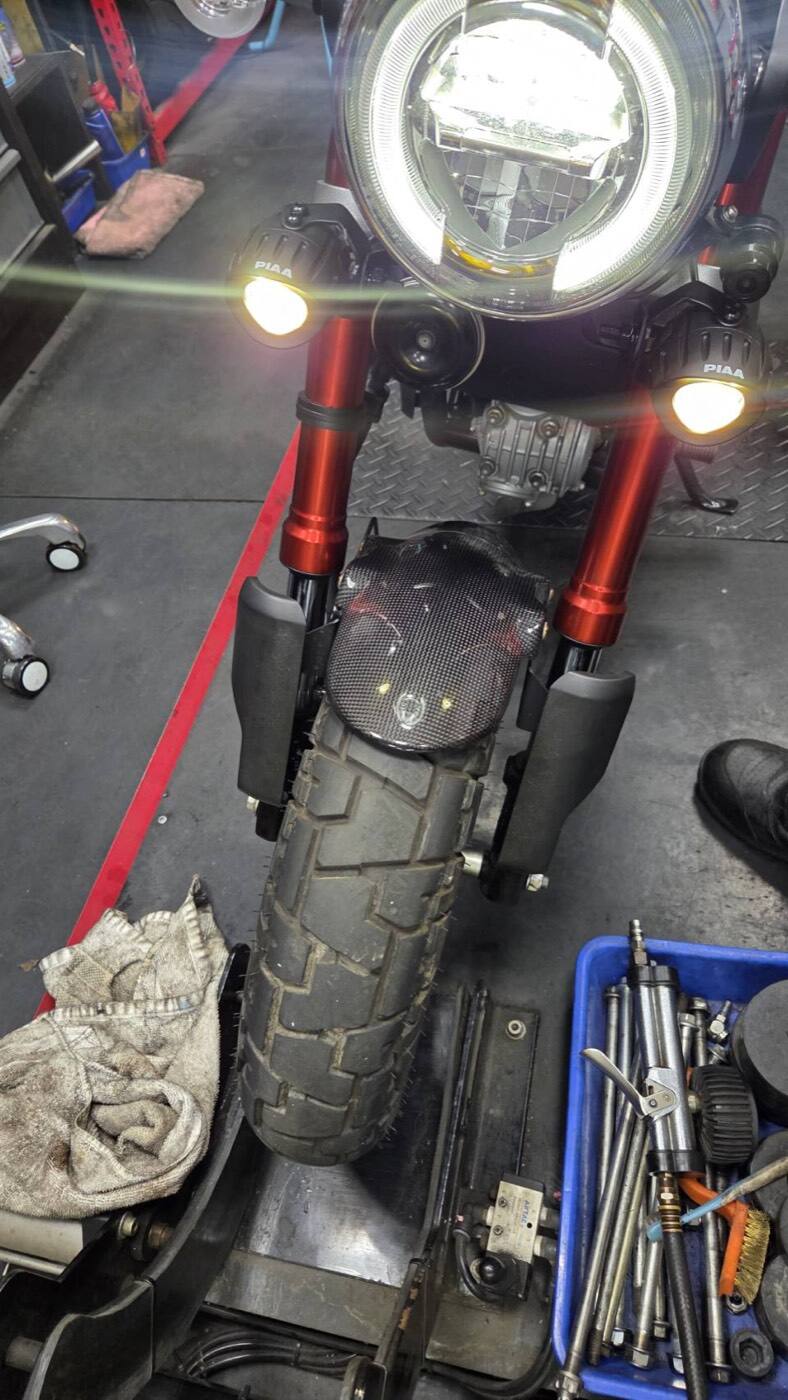 HONDA MONKEY125・DAX 實裝集 PIAA 輔助燈實裝（5/10）
