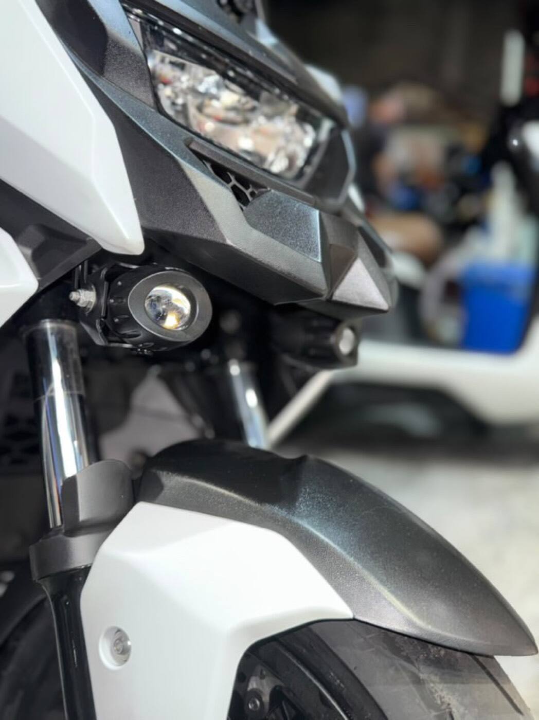 SYM STR250 PIAA 輔助燈實裝（3/10）